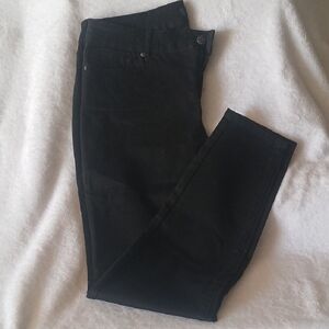 Women's Black Skinny Jeans